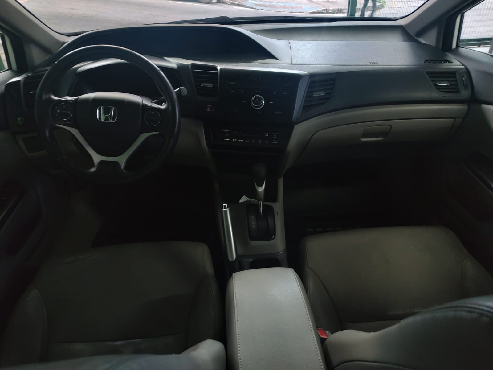 Honda Civic LXR