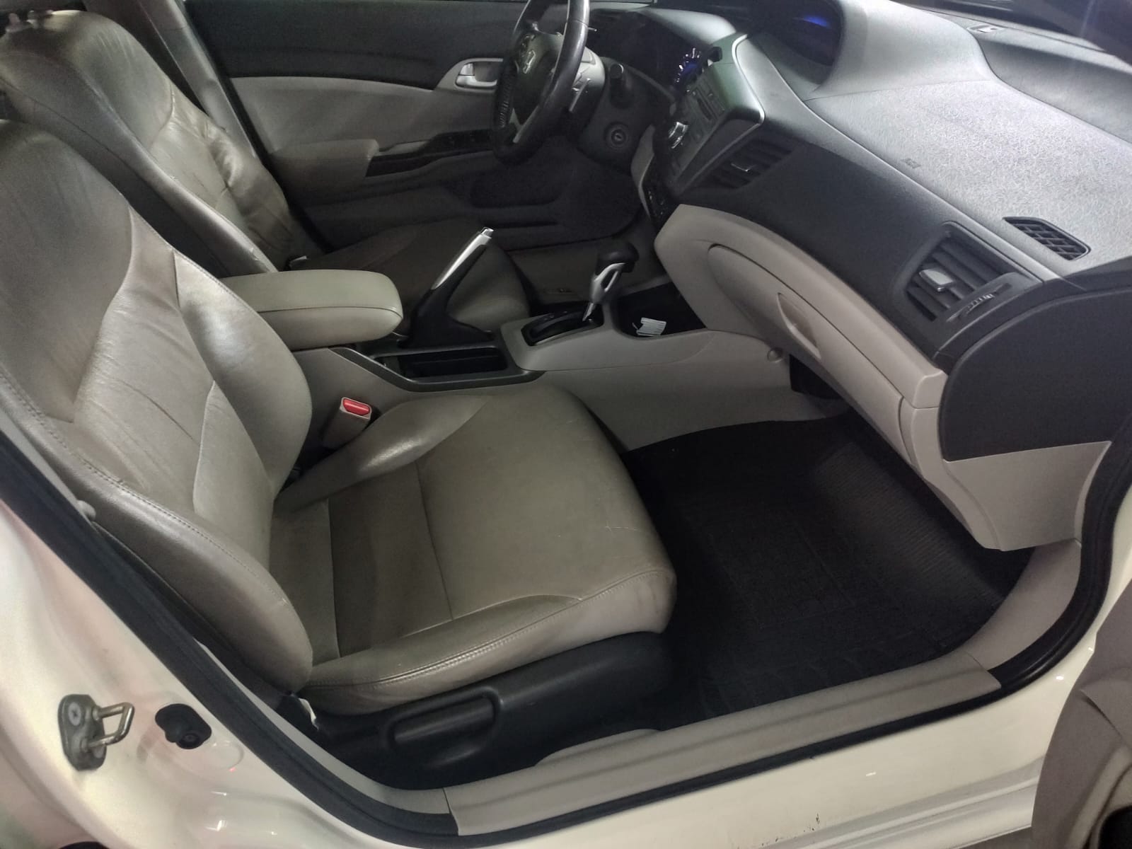 Honda Civic LXR