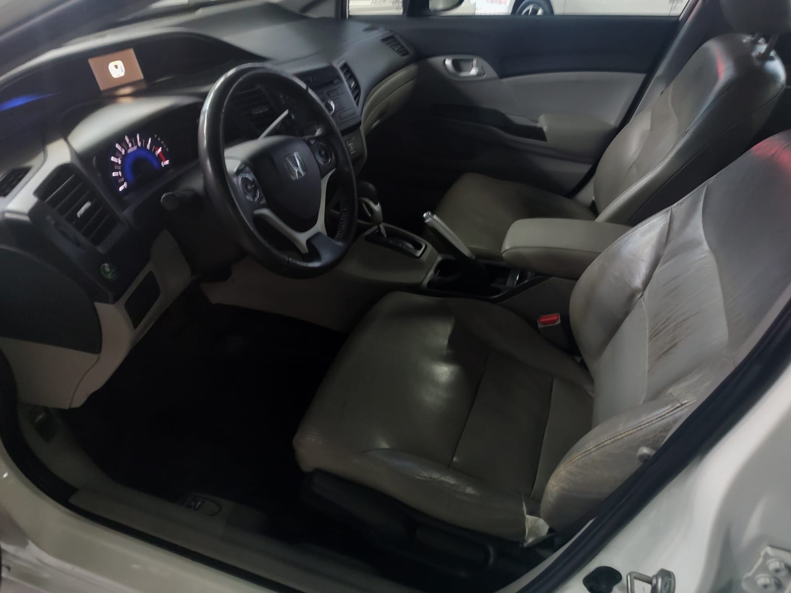 Honda Civic LXR