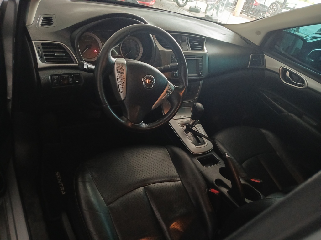 Nissan Sentra 2.0/ 2.0 Flex Fuel 16V Aut.