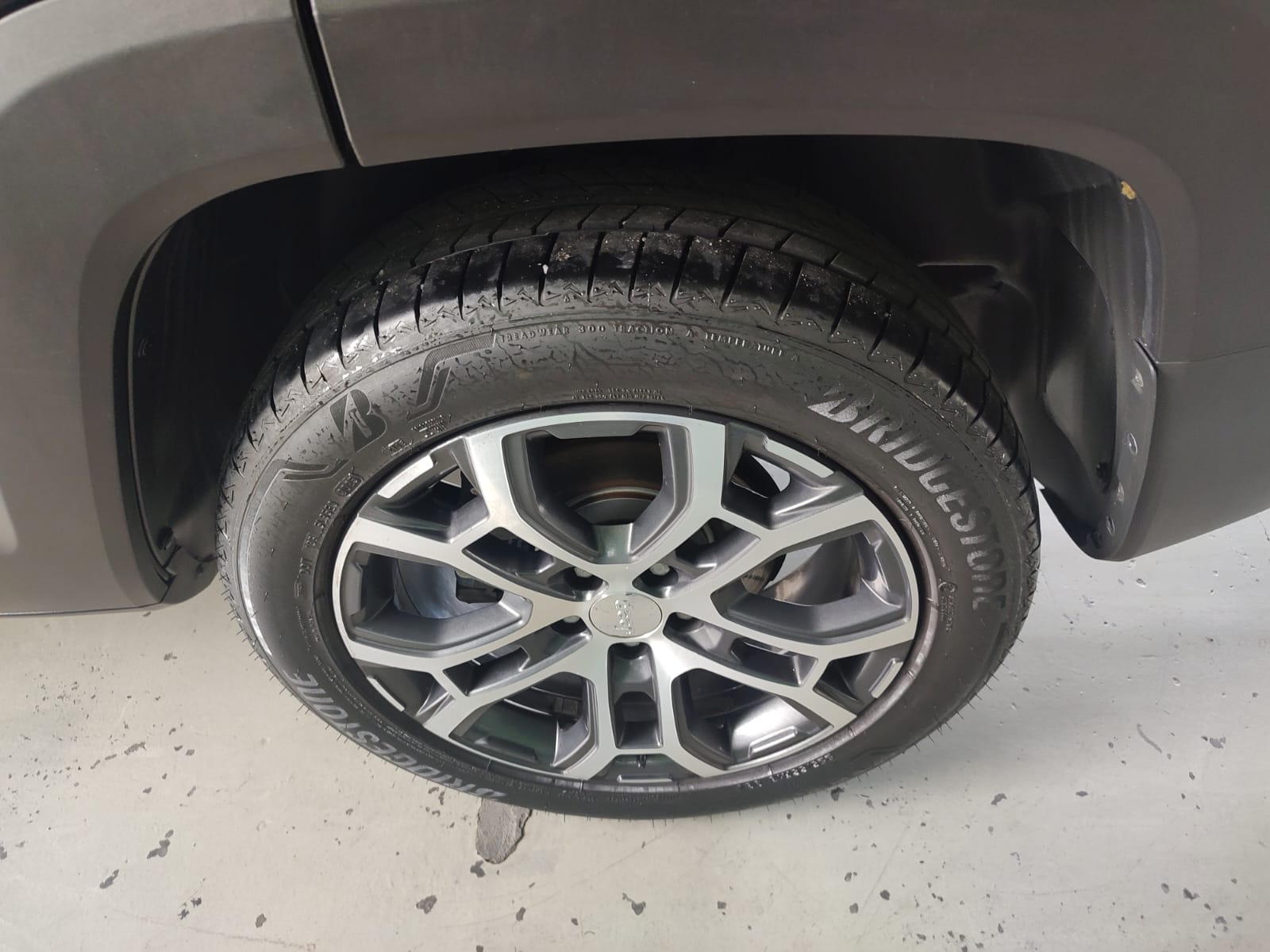 Jeep Renegade Longitude 1.8 4x2 Flex 16V Aut.