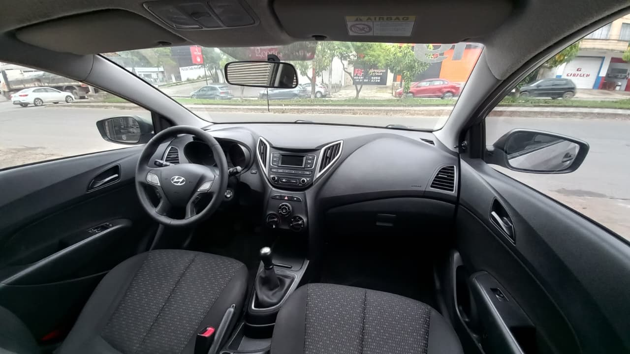 Hyundai HB20 Unique 1.0 Flex 12V Mec.