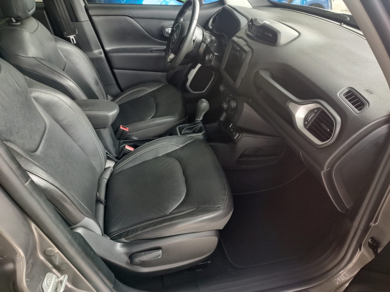 Jeep Renegade Longitude 1.8 4x2 Flex 16V Aut.