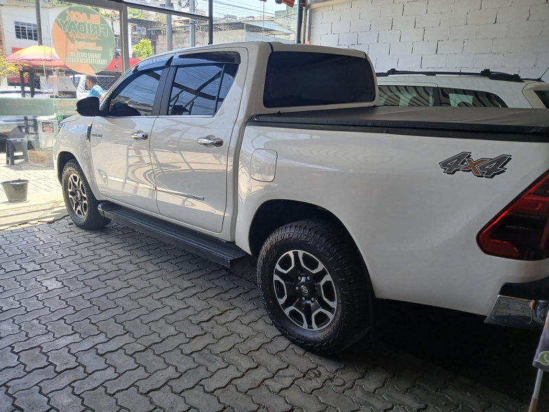 Toyota Hilux CD SRV 4x4 2.7 Flex 16V Aut.